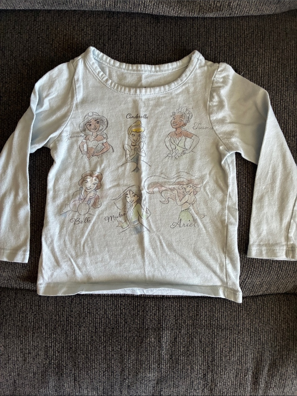 ☀️Disney Princess 2T Long Sleeve Top☀️
